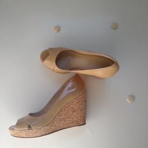 Via Spiga Nude Patent Wedges
